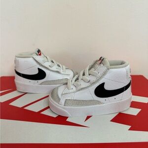 Toddler Nike Blazer Mid 77’ Size 4C